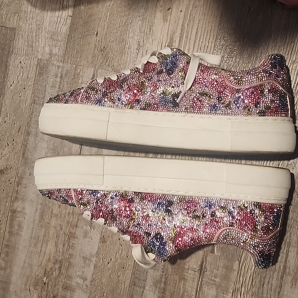 Betsey Johnson sneakers - Picture 5 of 14